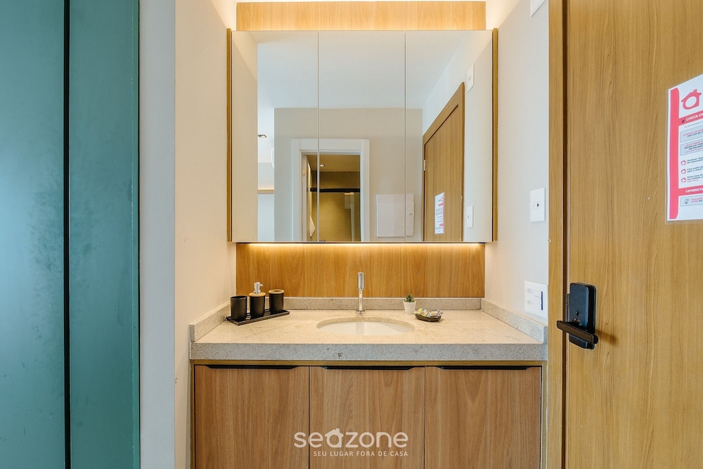 Stay With Style and Convenience in Salvador LIV