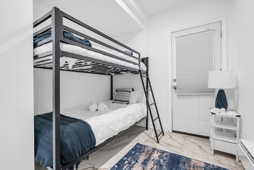Budget-friendly Apt Near NYC Newark Airport Wifi