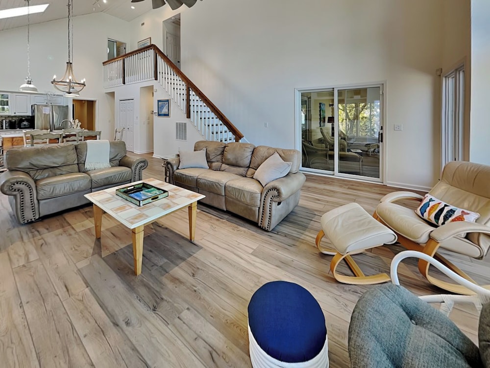 The Pack House by Topsail Realty