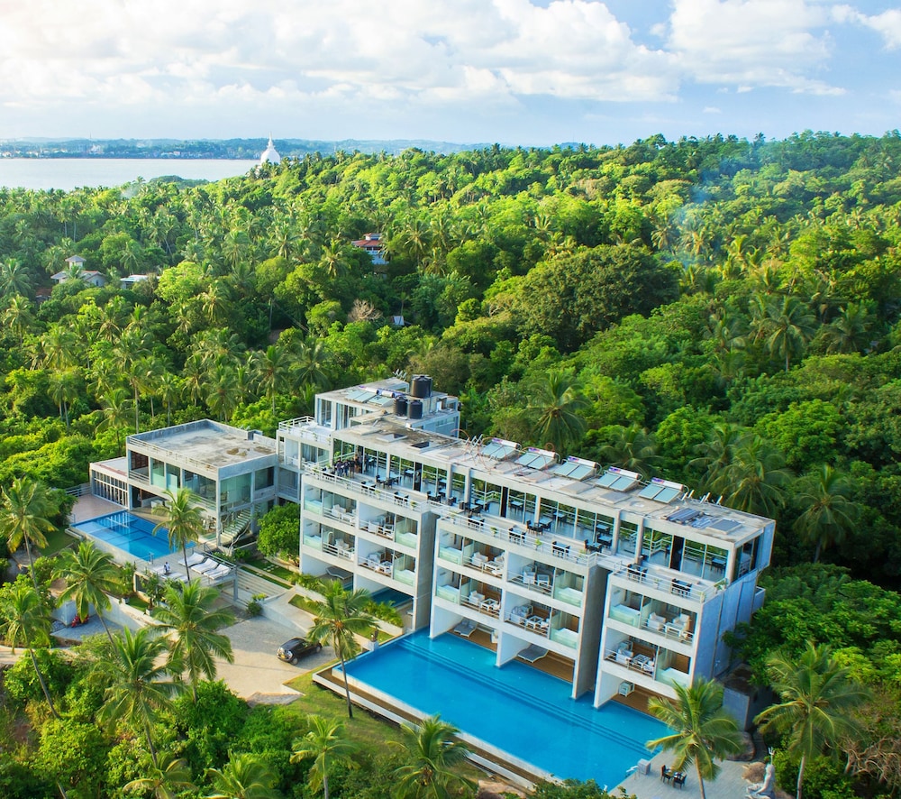 Hotel VIlla Thawthisa - Image 1