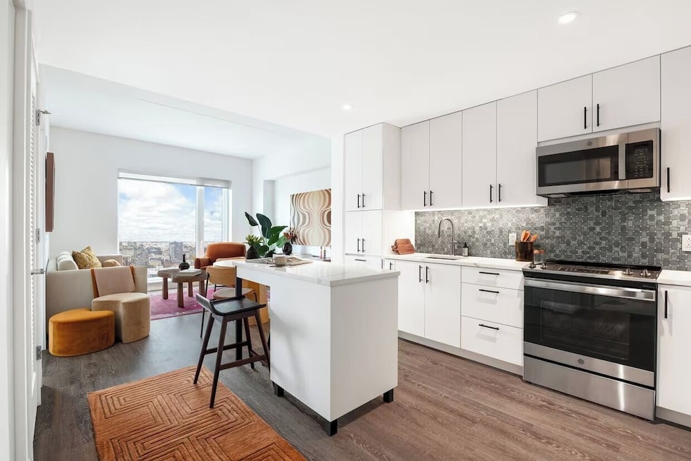 Luxury Apartments by Hyatus at Central Philly