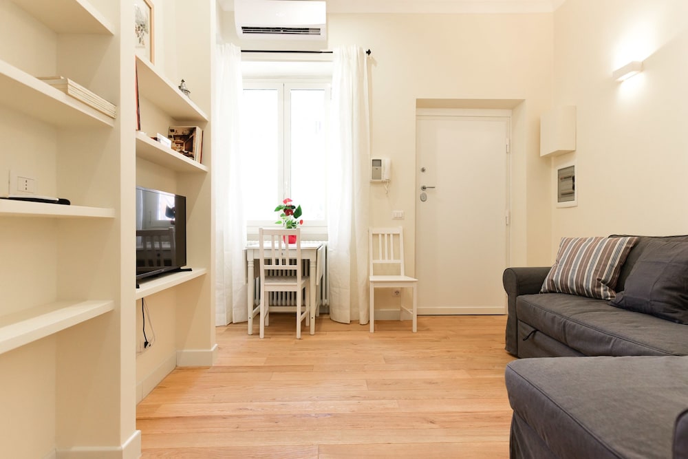 Monti Apartment