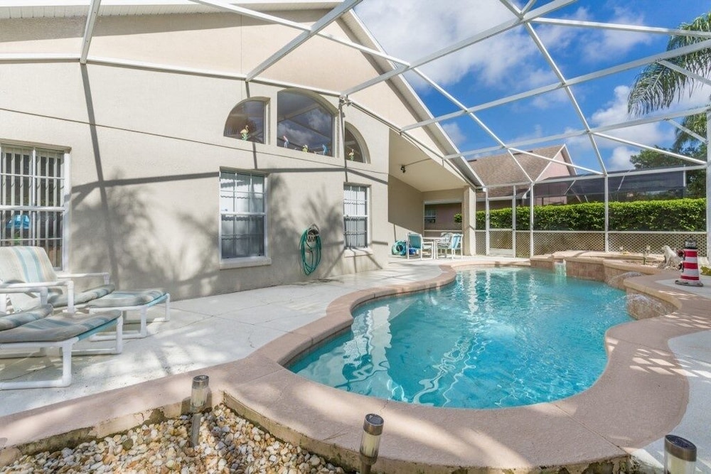 3br Pool Home In Oak Island Harbor Close To Parks 3 Bedroom Villa