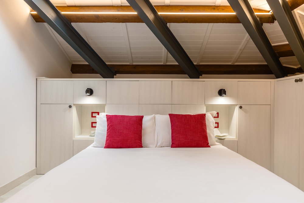 Colonna Apartments by Wonderful Italy