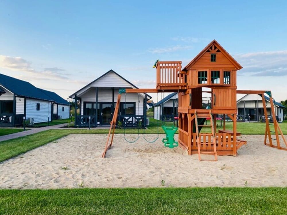 Summer House in Jaroslawiec Near Beach