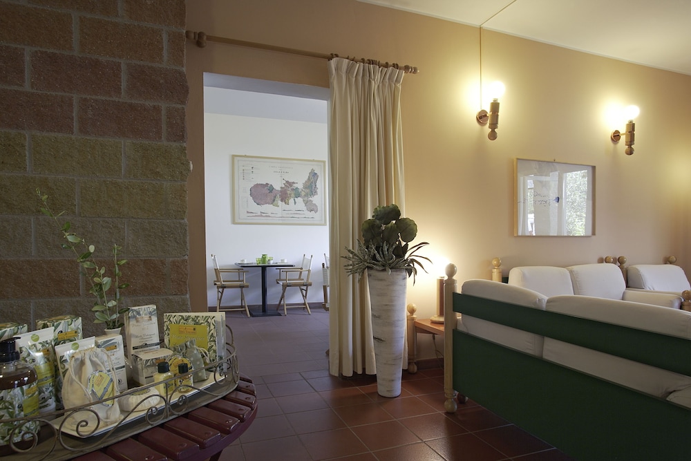Residenza Sant'Anna del Volterraio view 2