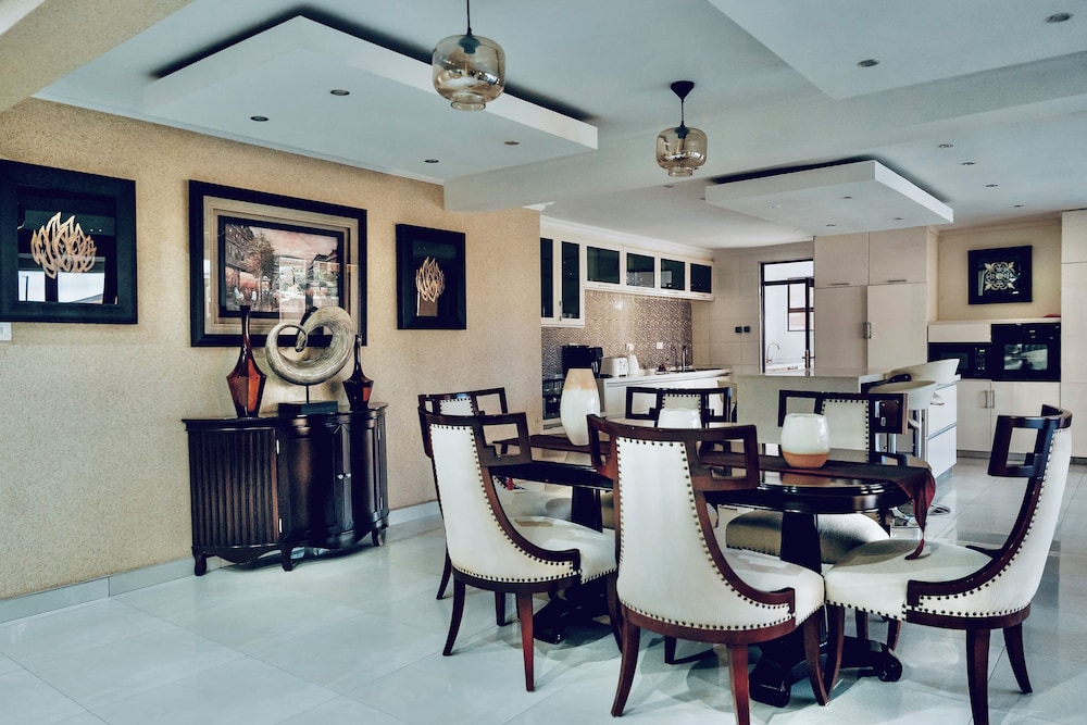 Escapade Lux Guesthouse
