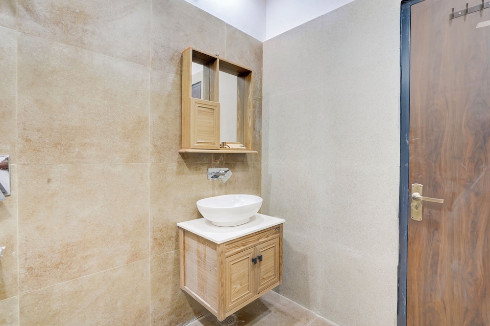 Alaya Stays Fortezza | Pet-friendly 6-BHK Farmhouse With Private Pool