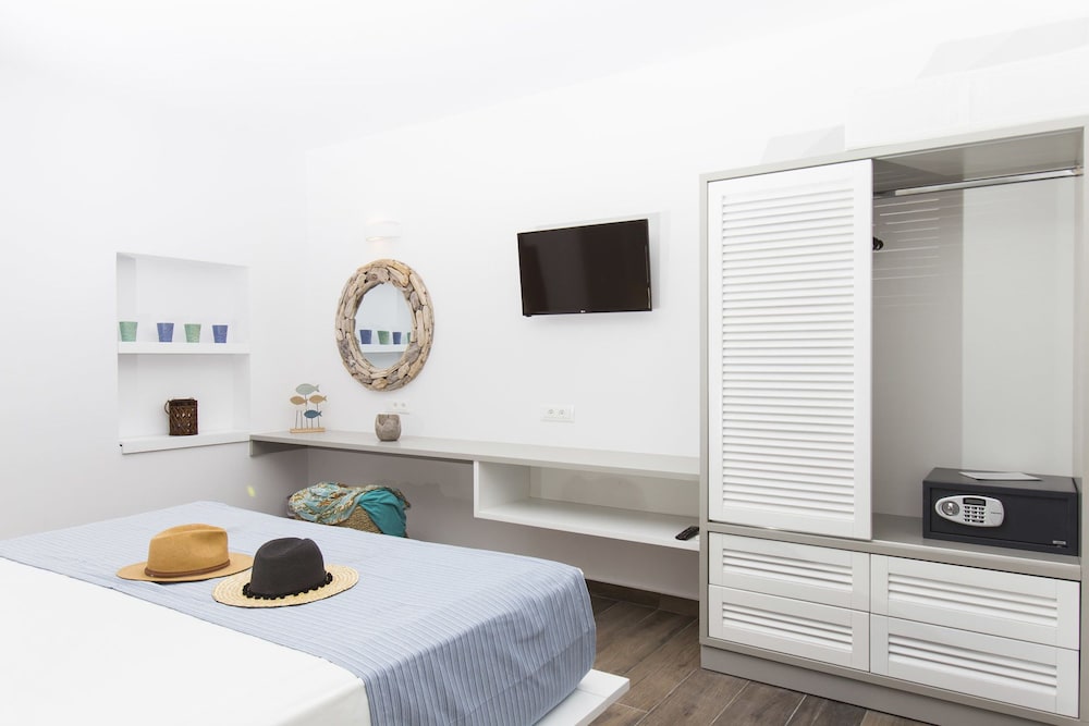 Lindos Del Mar Suites - Adults Only