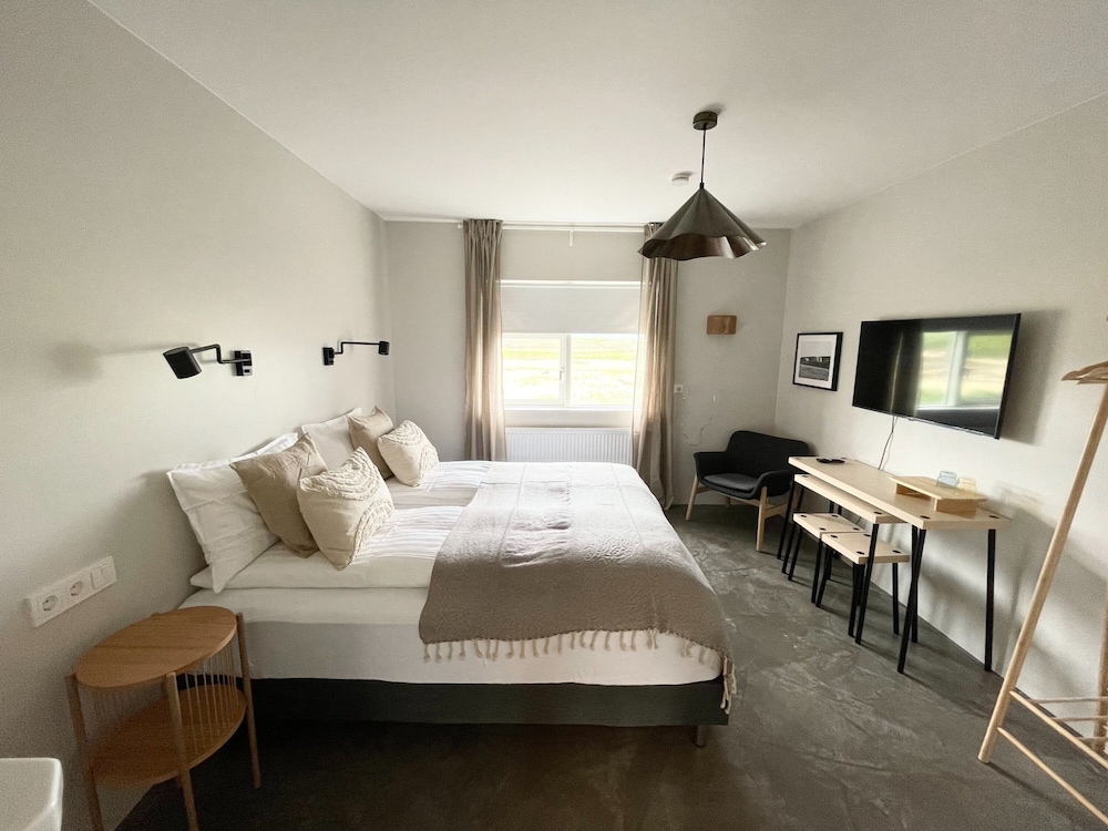 Lindarholl Guesthouse