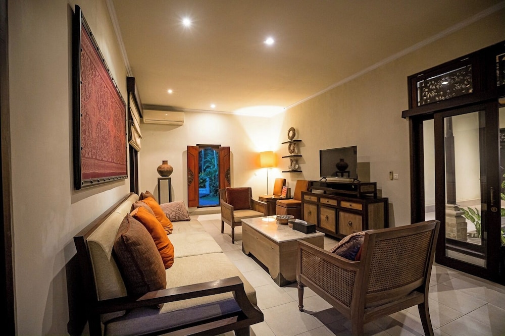 Villa Cemadik