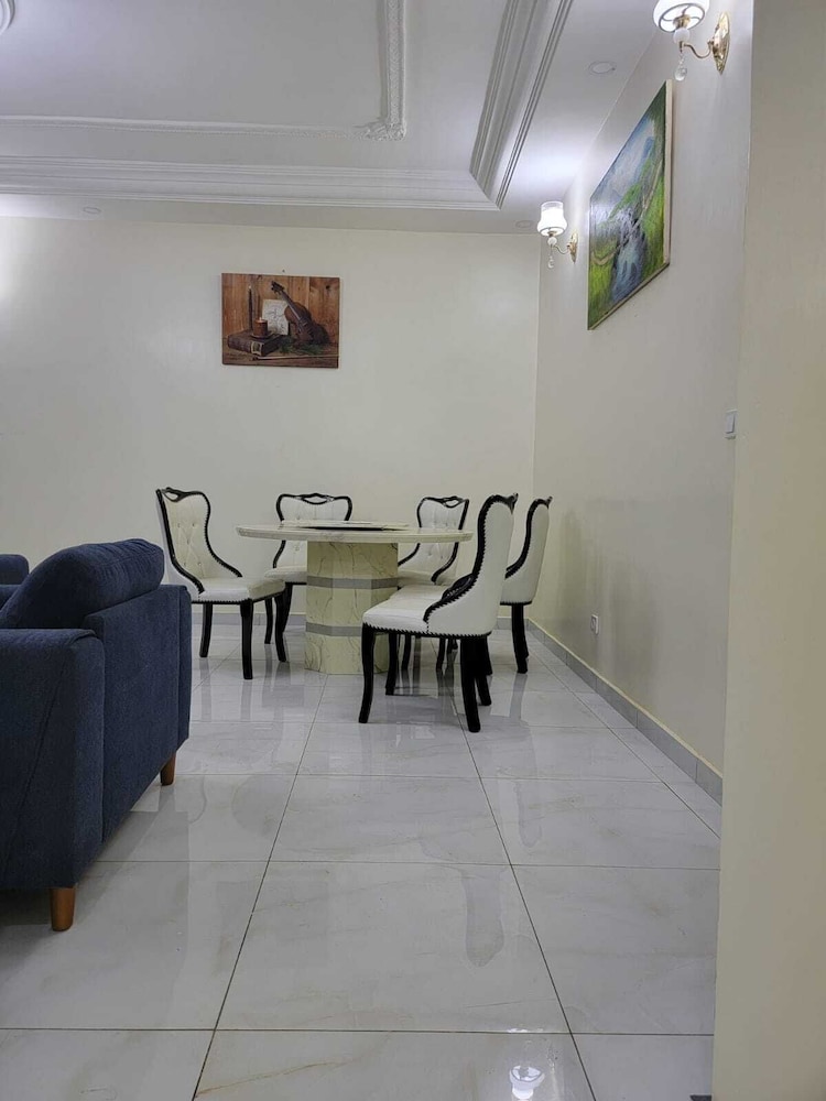 Primeshare Luxury Apartments -3 bedrooms