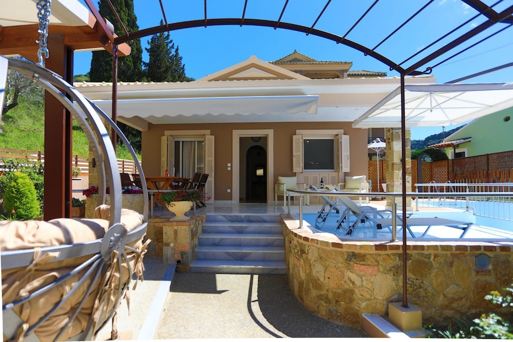 Villa Kadith in Agios Gordios