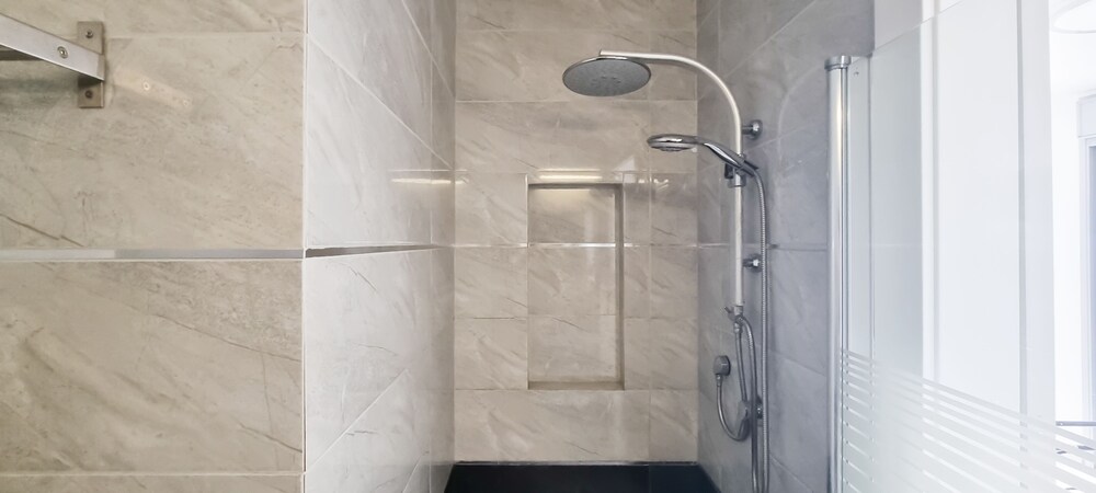Montefiori Celeste view 4