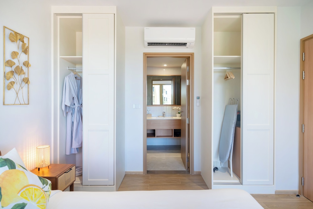 Laguna Beachside residences apartamens