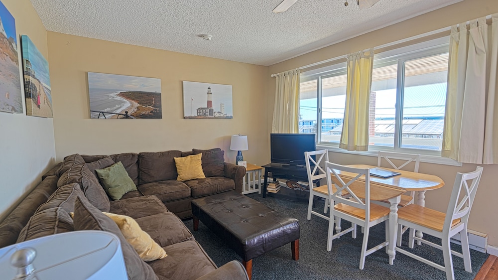 Montauk Oceanside Suites
