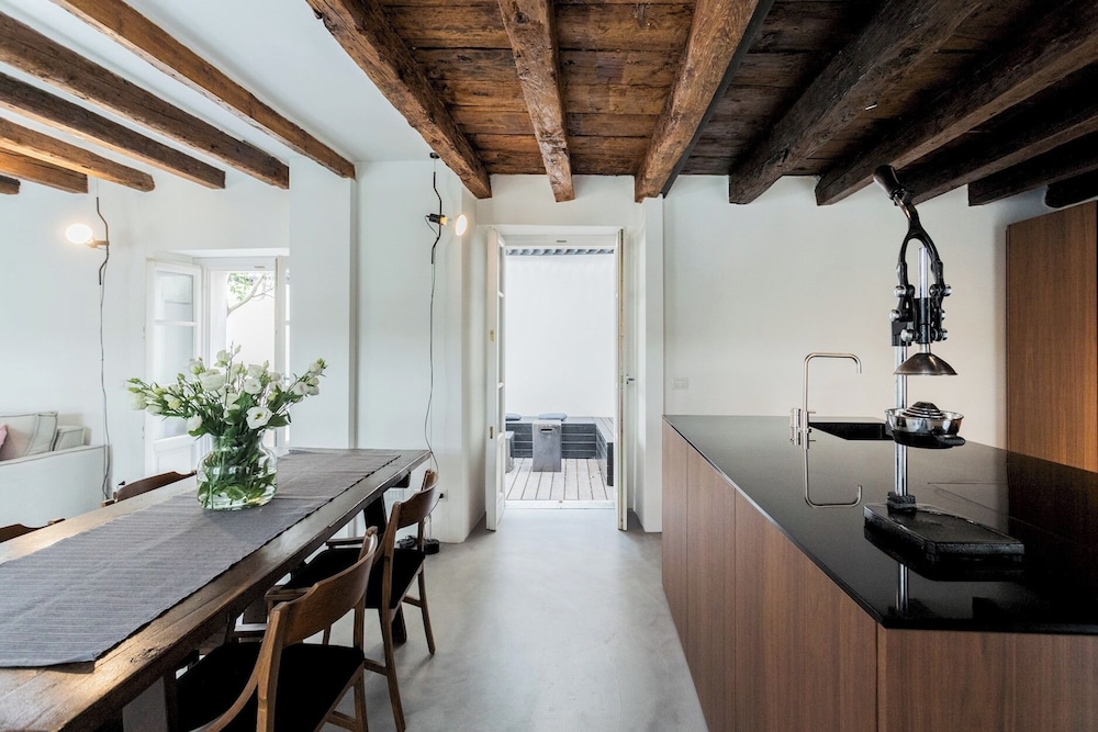 Shades Of Como With Private Terrace by Rent all Como