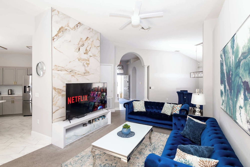 Silver Lining Luxury for 10!