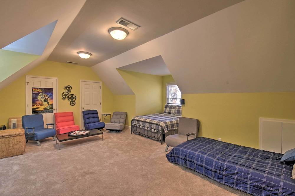 Beautiful Bent Tree Apt w/ Community Perks!