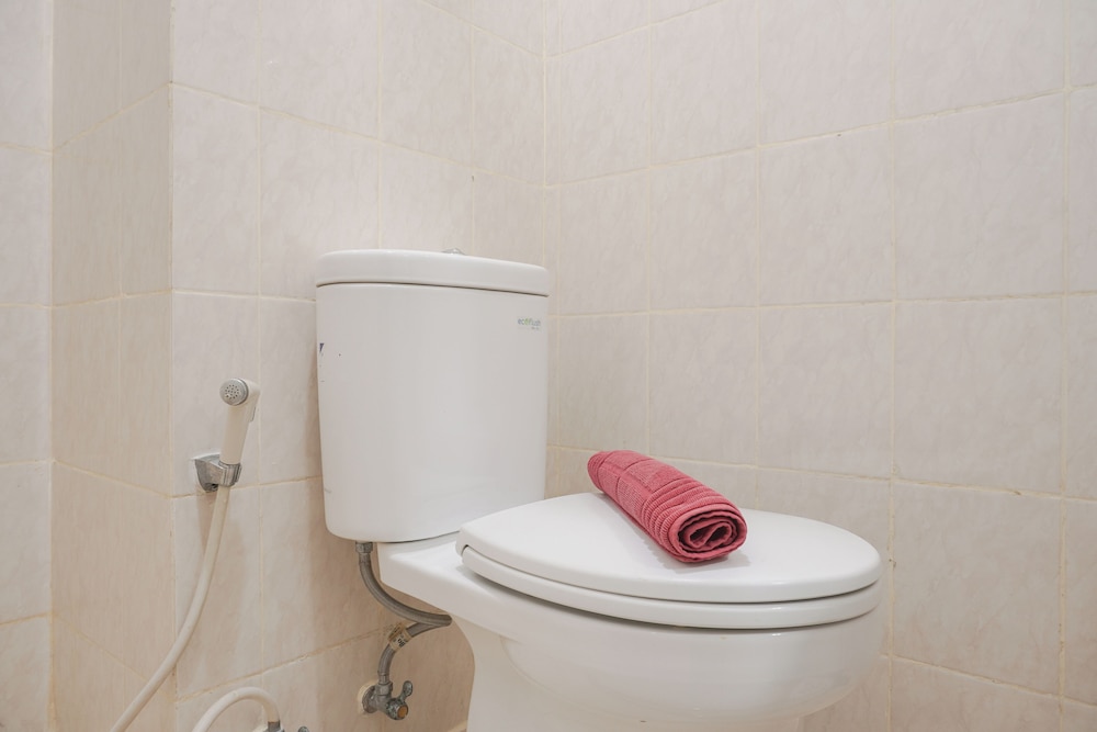 Simply And Homey Studio Apartment At Park View Condominium