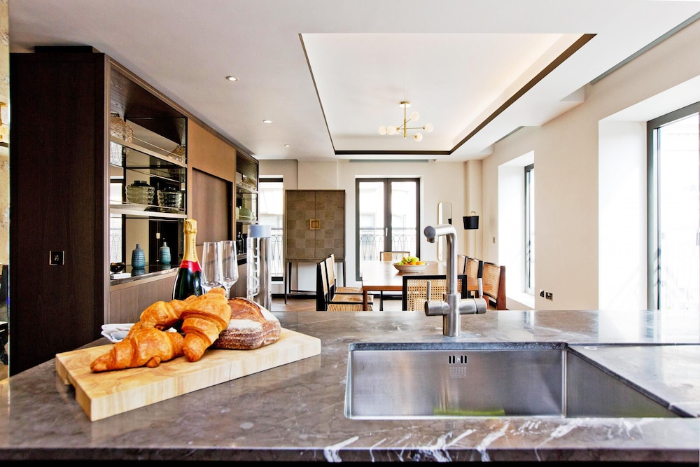 3-bed Deluxe Apt 413