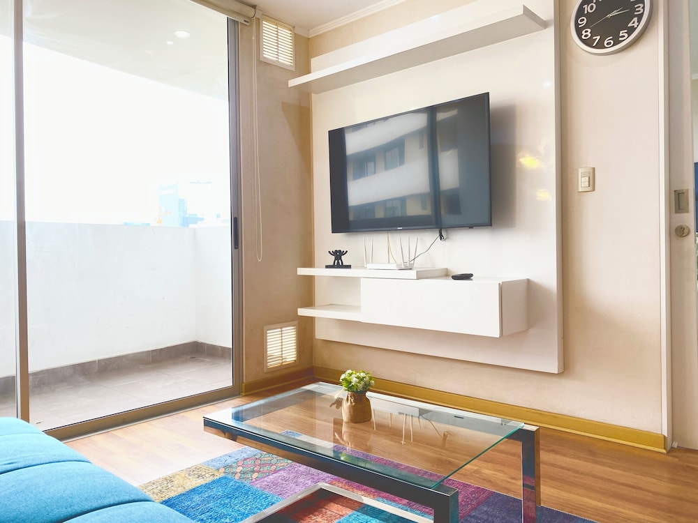 Exclusive Apartment One Step Away from San Isidro (906)
