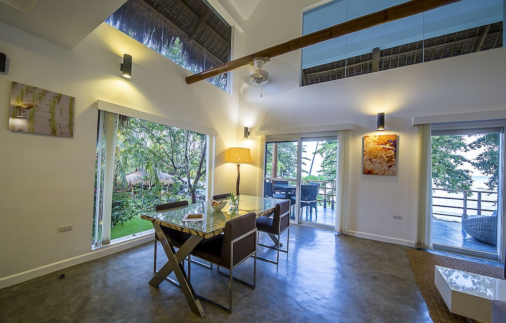 Salaya Beach Houses