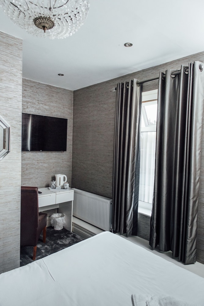 Southport Vacations - Arthur's of Churchtown - Property Image 1