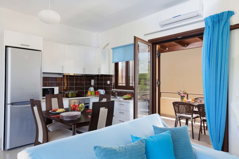 Gardenia-Morfi Village