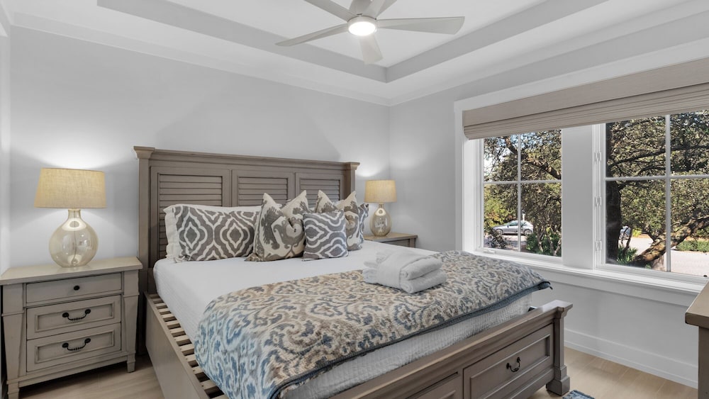 Watersound Beach Retreat Pool & Gulf Views + Free Attraction Tickets!
