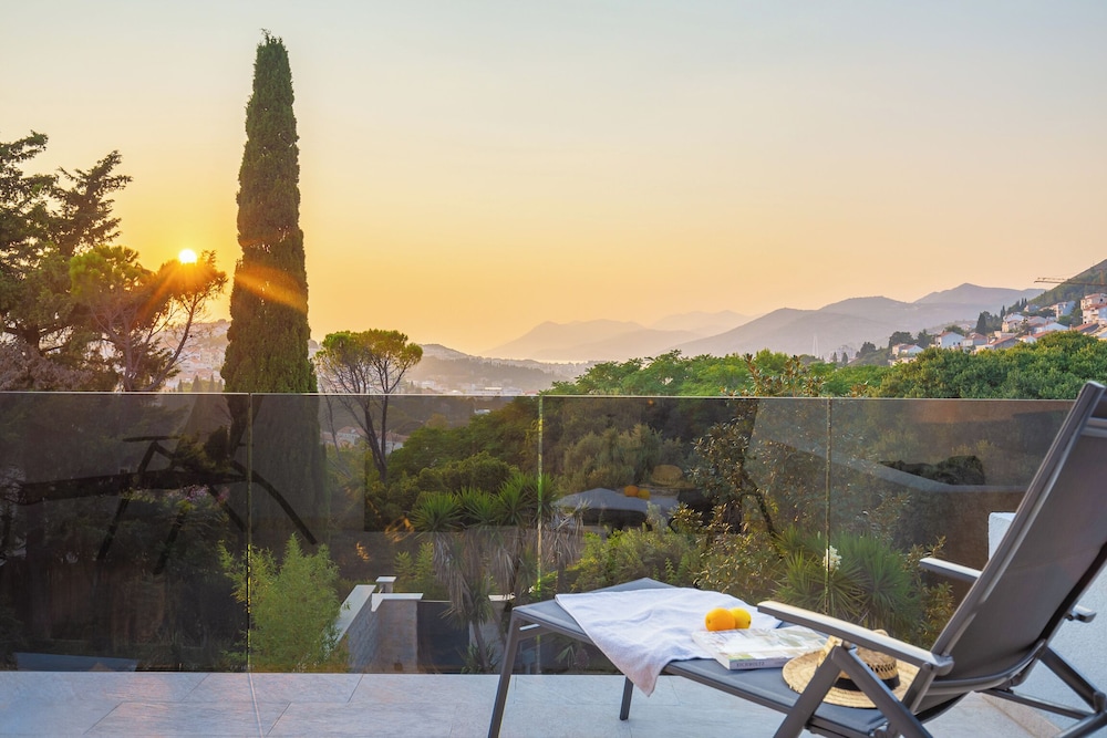 Hedera Estate, Villa Hedera II