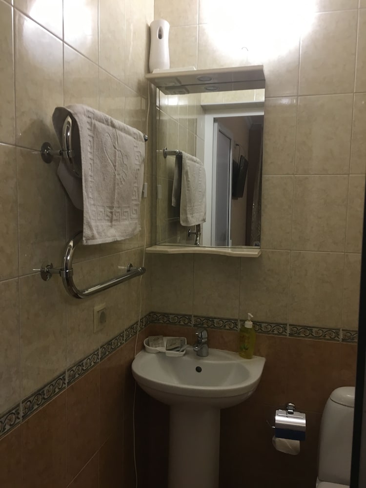Antonina Guest House