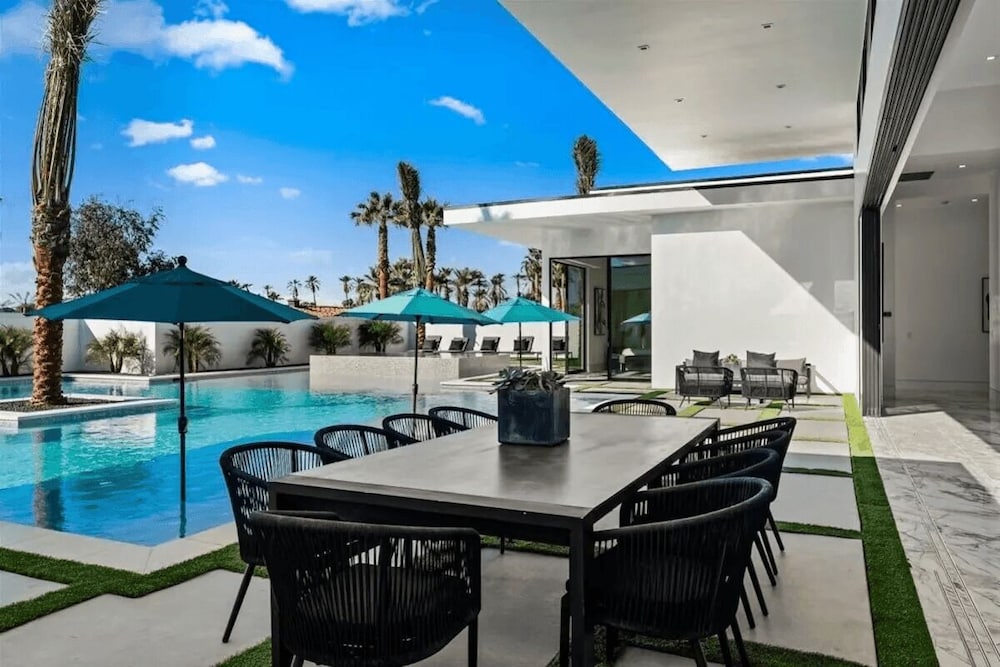 Sleeps 28 2 Luxe Villas w/ Pickleball Court Bravo Villas Dorada by Avantstay