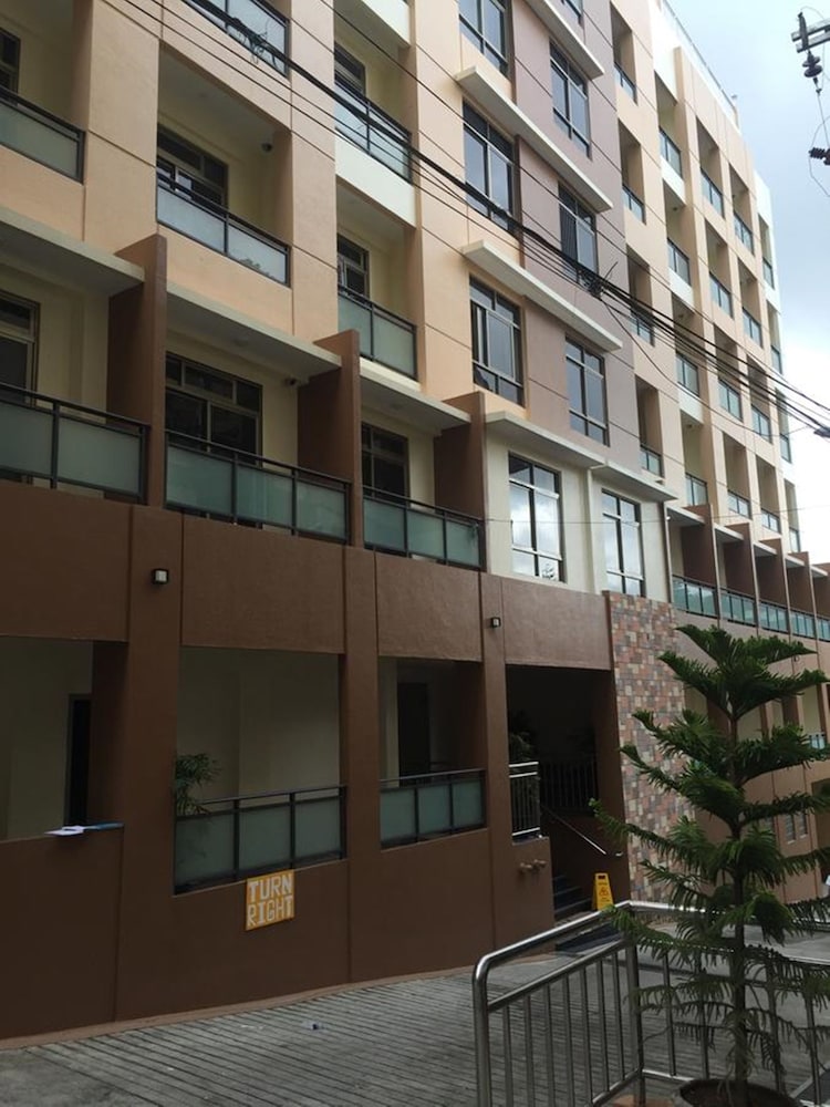 1 BR 5F22 Your home baguio