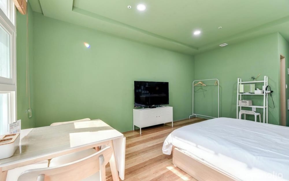 Daebudo Tourist Pension view 5
