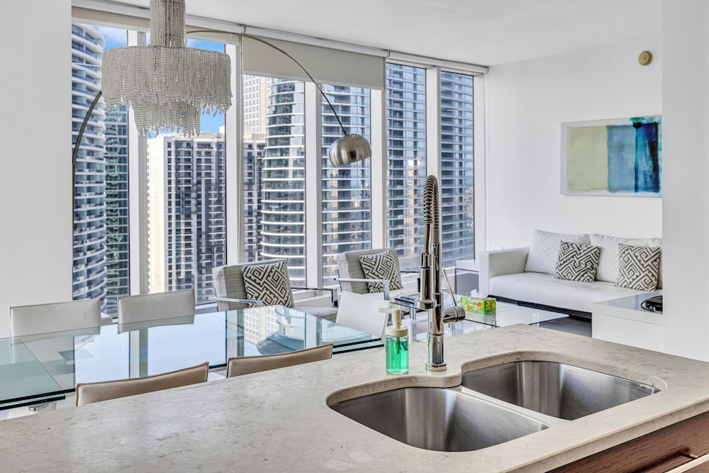 Icon Brickell