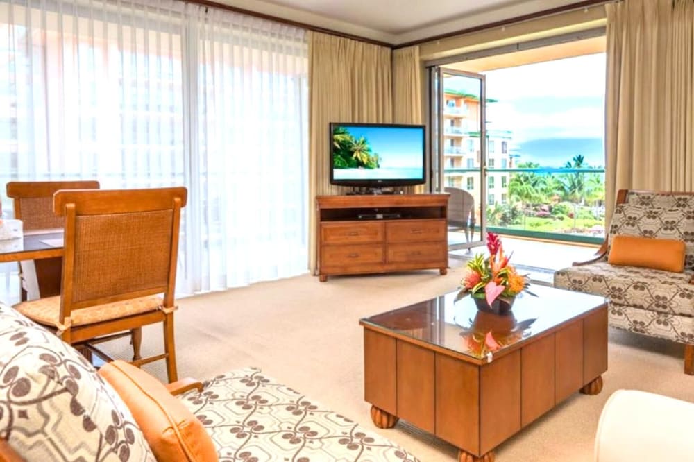Honua Kai Konea 2 Free Rental Cars KBM Resorts Wrap Around Lanai 2 Units, 5 Bedrooms Ml-1409