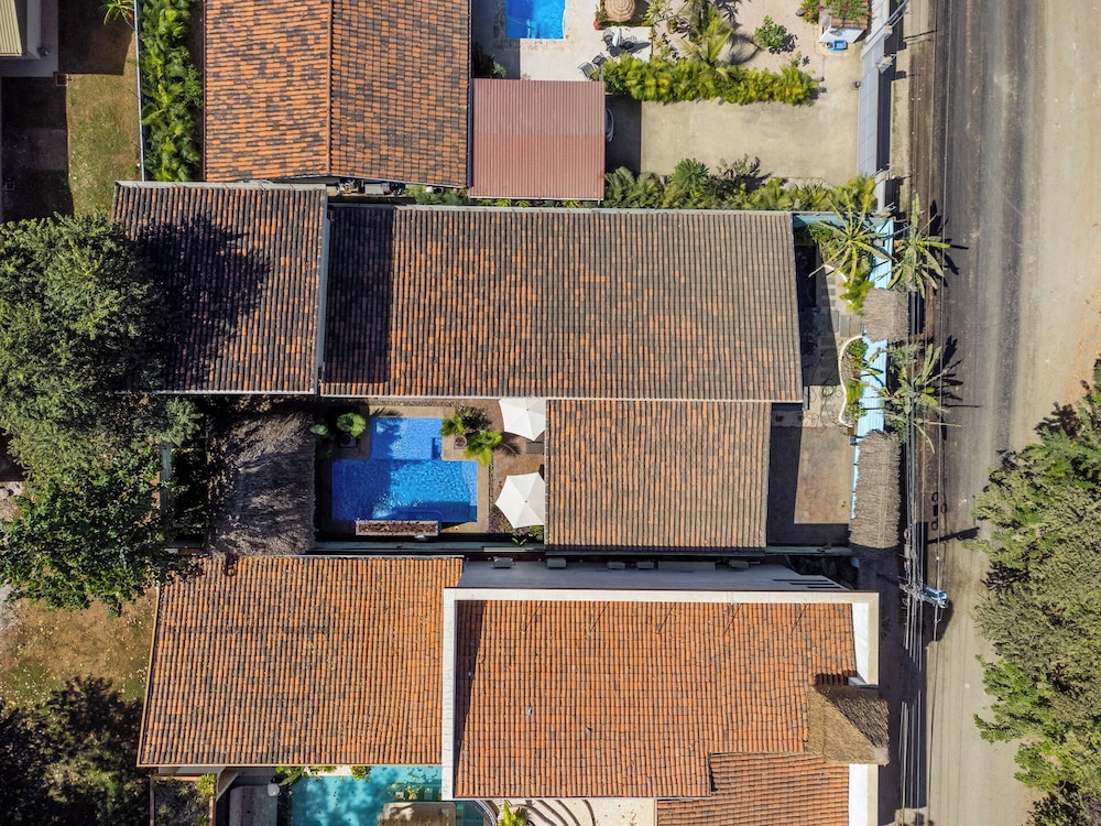 Luxury Retreat Villa private Pool & BBQ by SPCR