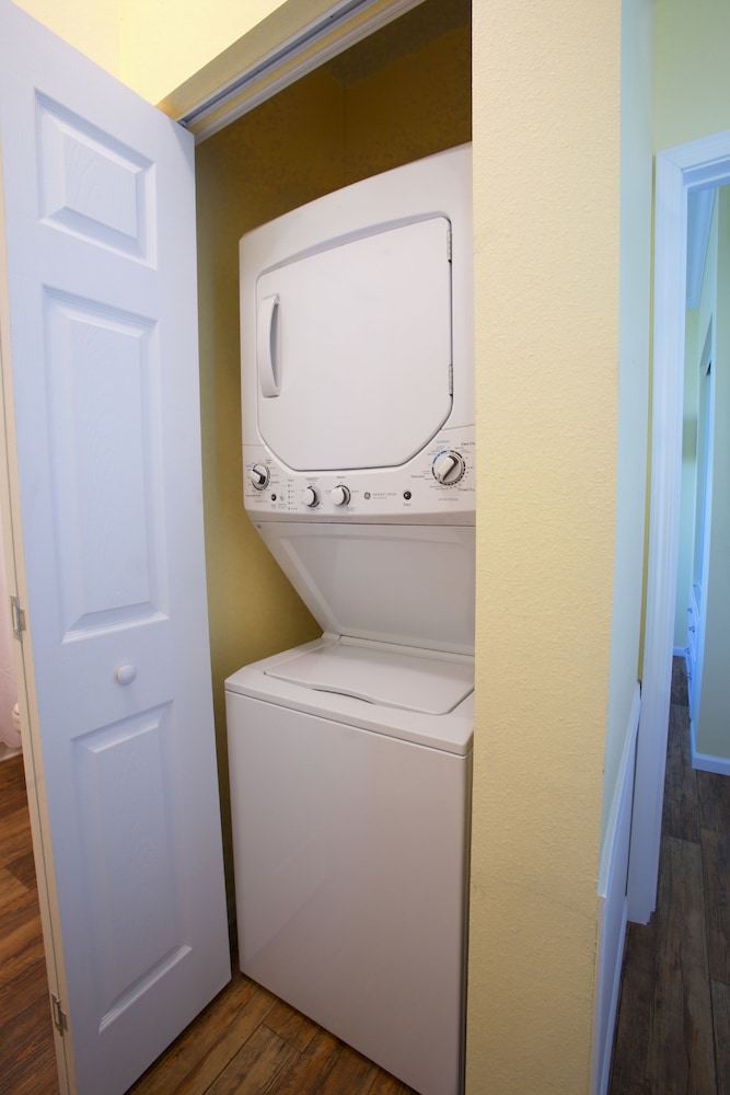 Ocean Breeze RV Resort - Property Image 19