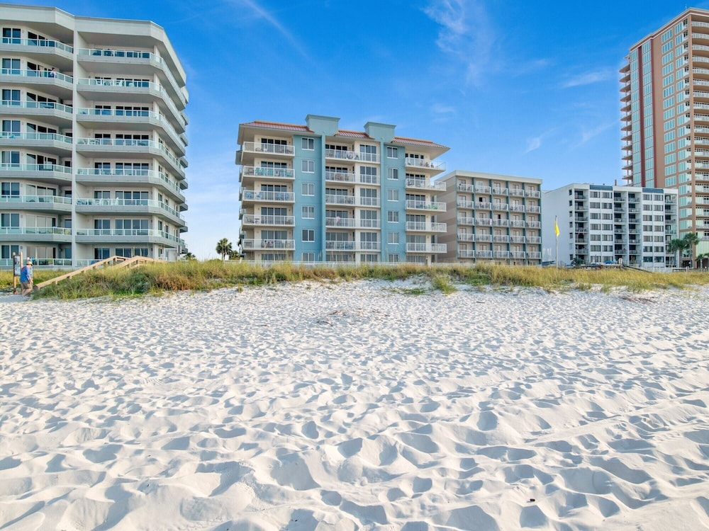 Emerald Key #602 by Southern Vacation Rentals