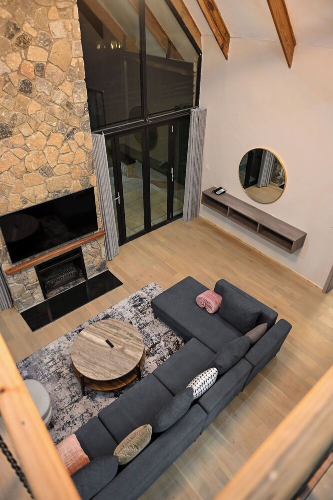 Mountain Lakes Resort and Spa