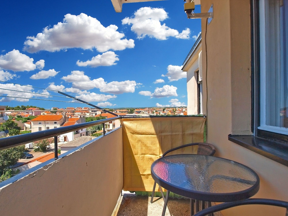 Apartment 1414 view 4