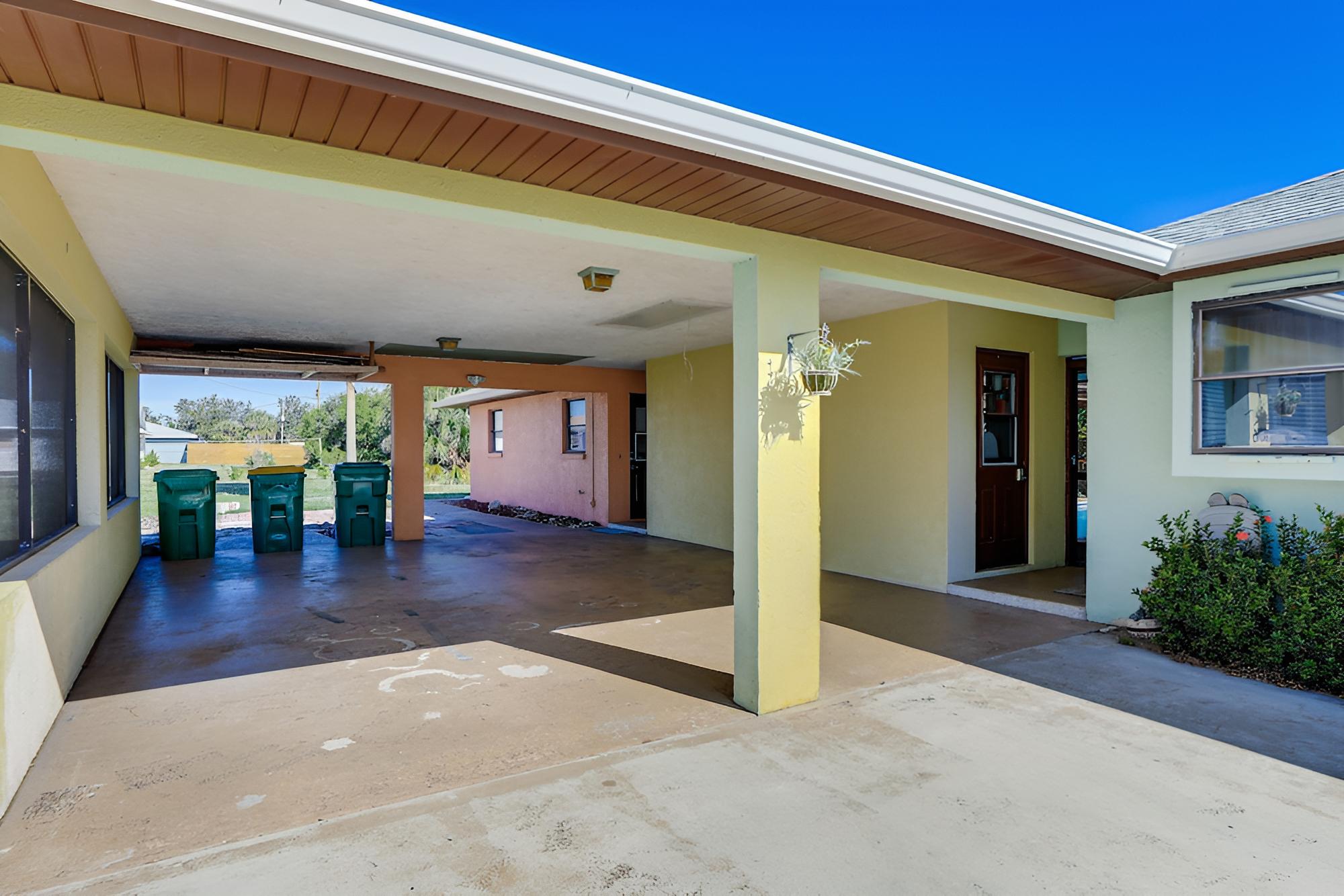 Englewood Duplex With Shared Lanai: 7 Mi to Beach! view 5