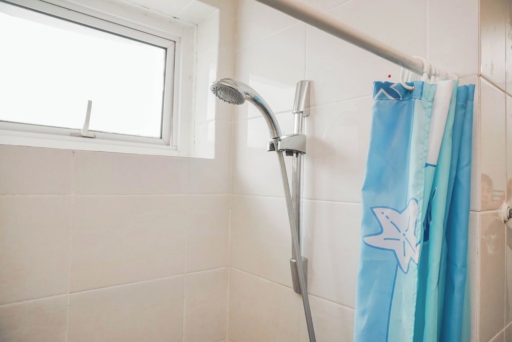Spacious And Comfortable 2Br At Green Bay Condominium Apartment