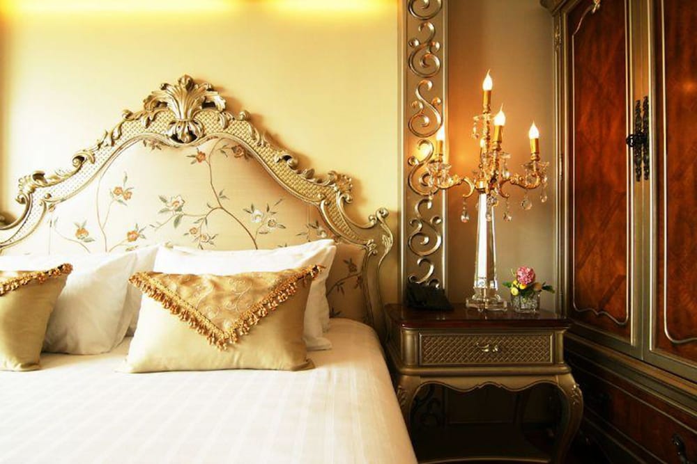 Hotel LK The Empress