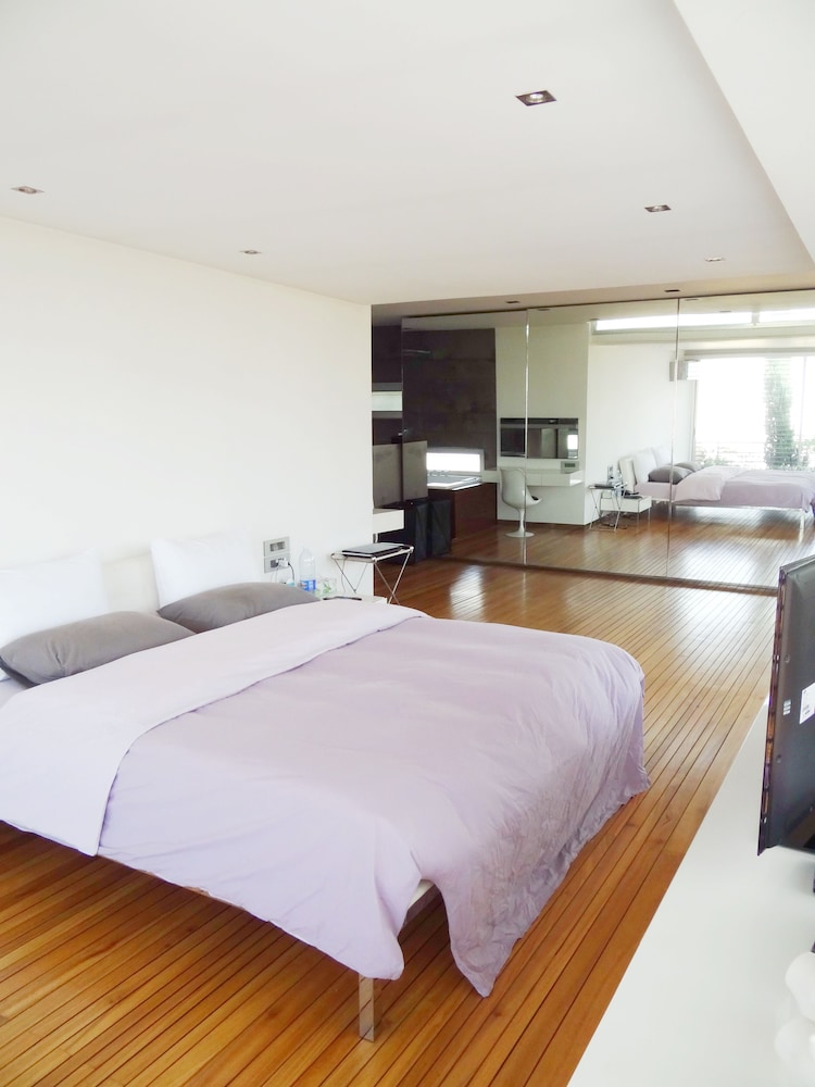 Achrafieh Apartments