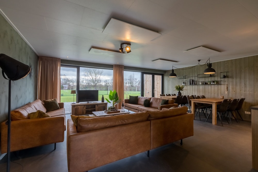 Holiday Home in Schorre Near Beach & Dunes