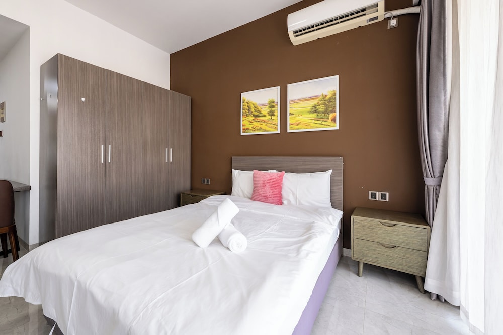 Yue Tai Apartment City Center by Soben