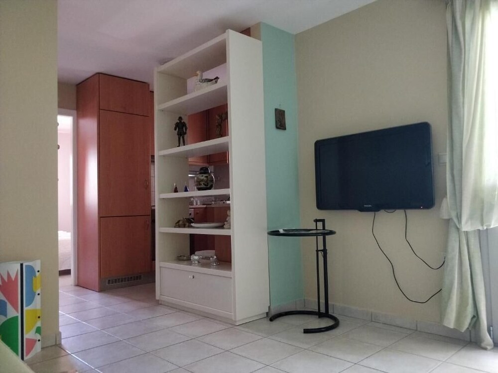 Sior Dionysios Apartments