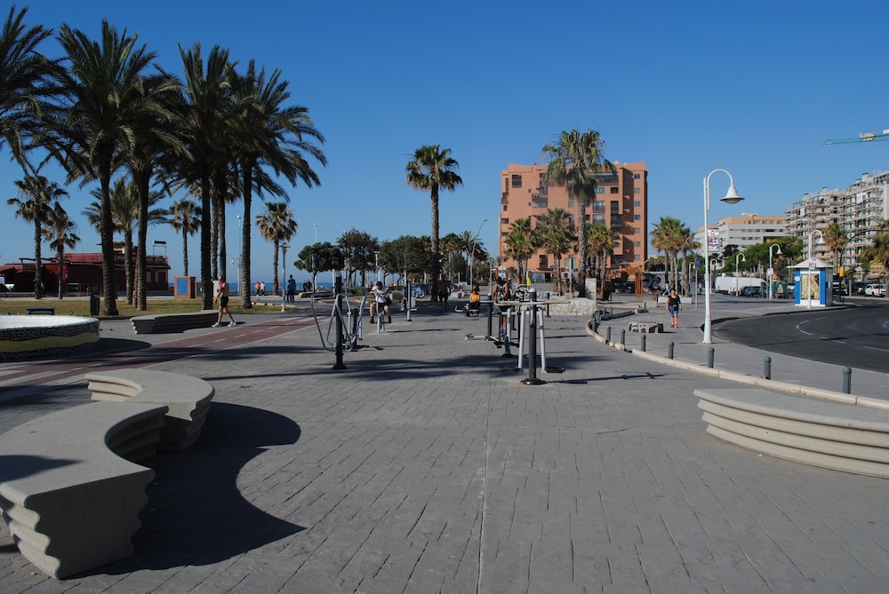 Charming Apartment Close to the Beach photo 3
